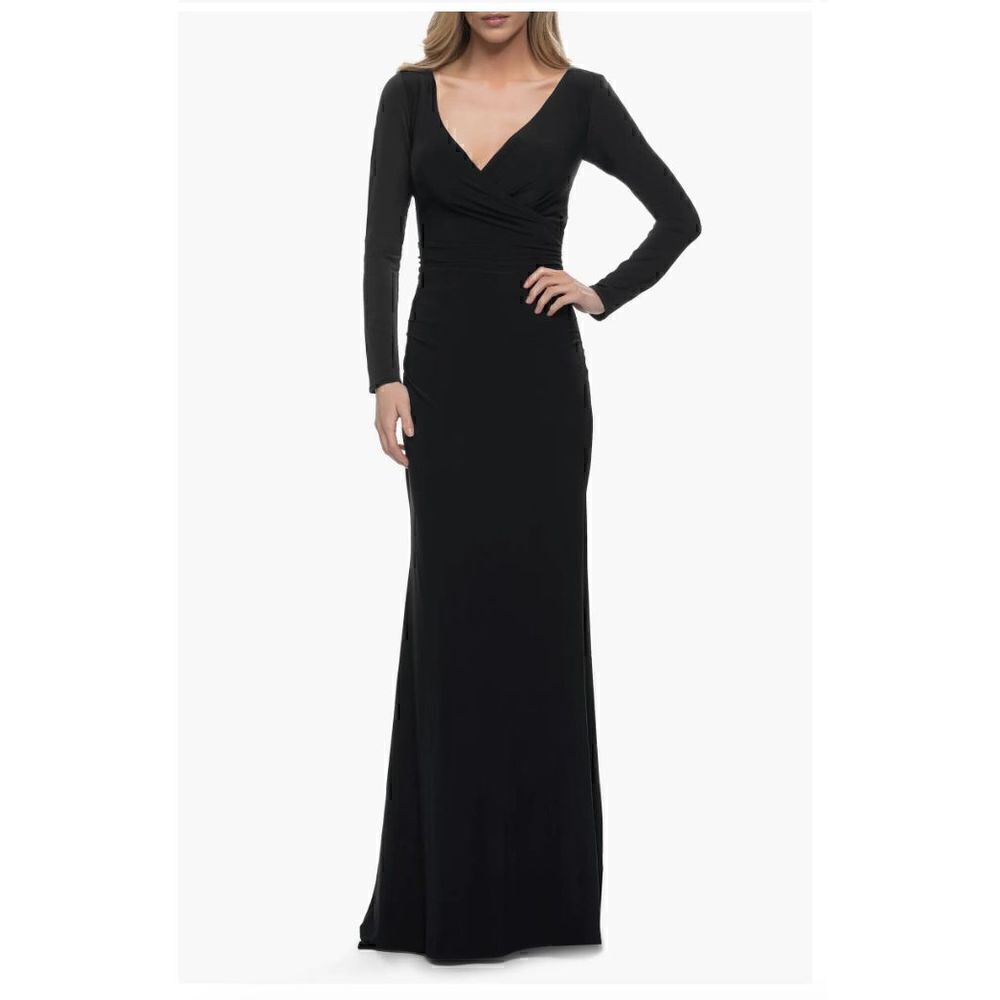 NWOT La Femme Long Sleeve Ruched Jersey Gown in Black  Size 4